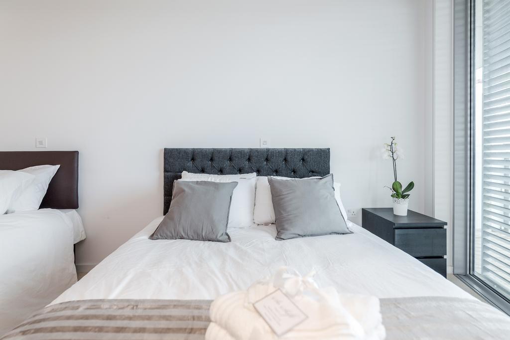 Royal Docks Penthouse Apartment London Luaran gambar
