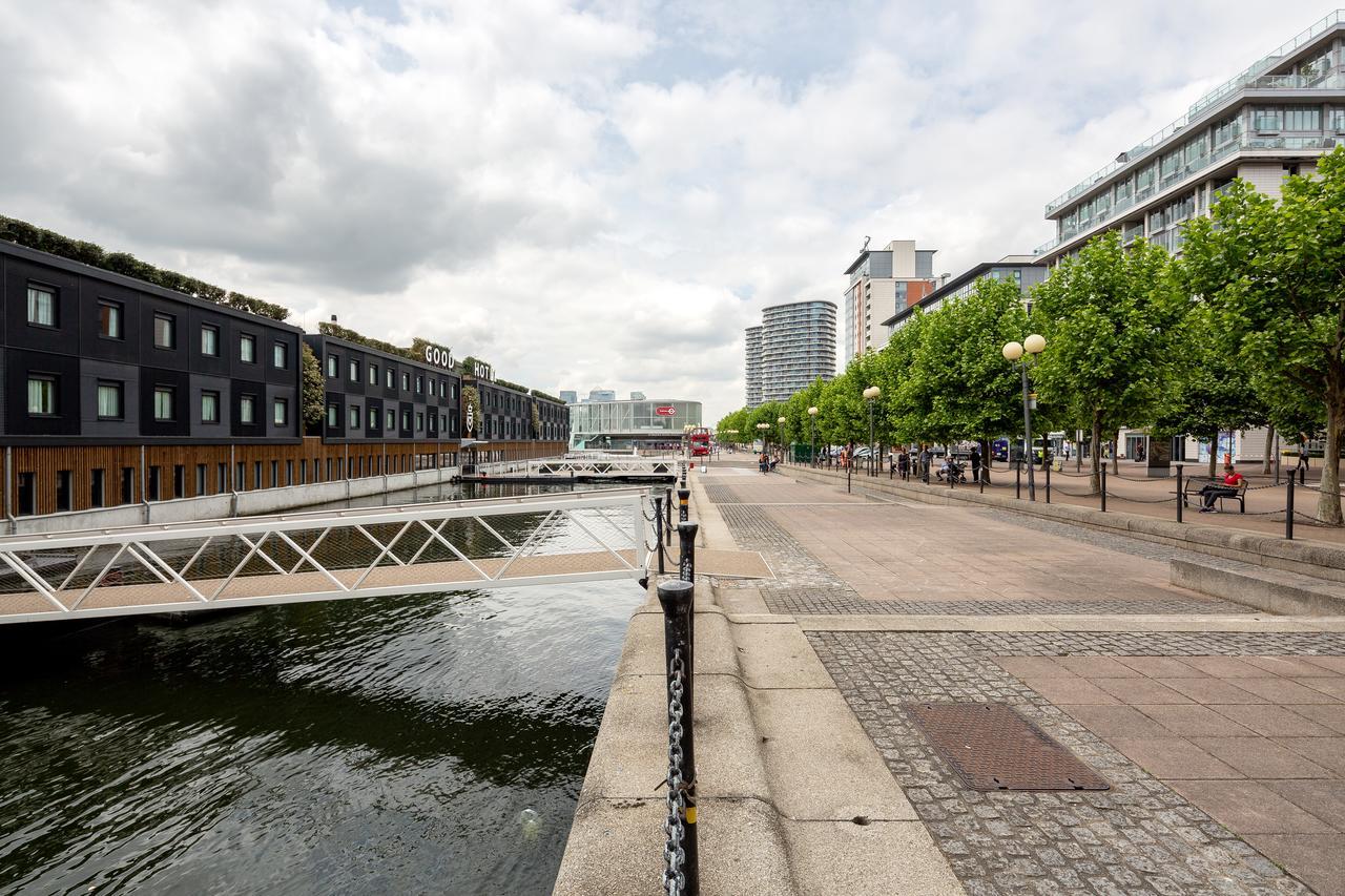 Royal Docks Penthouse Apartment London Luaran gambar