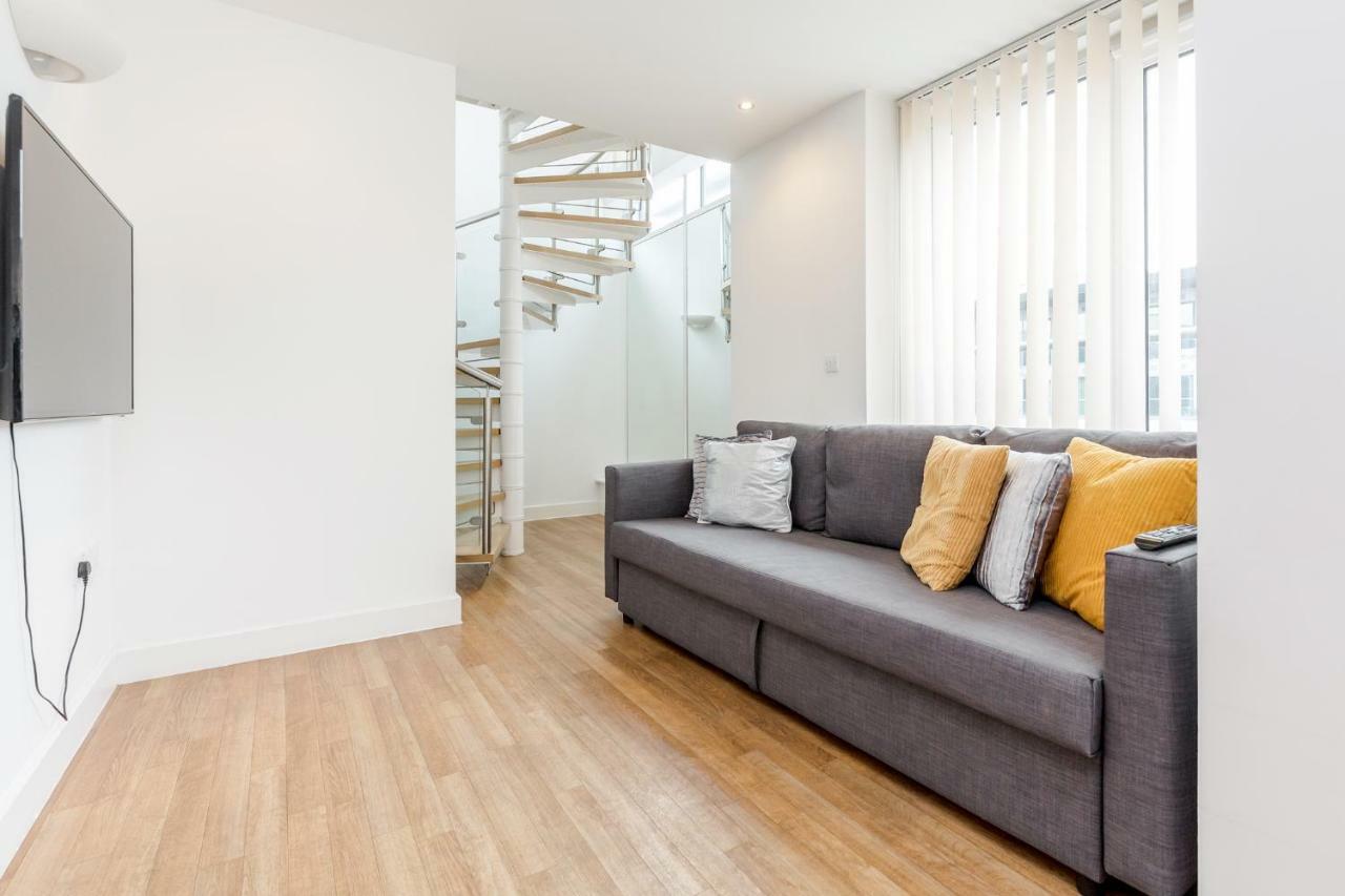 Royal Docks Penthouse Apartment London Luaran gambar
